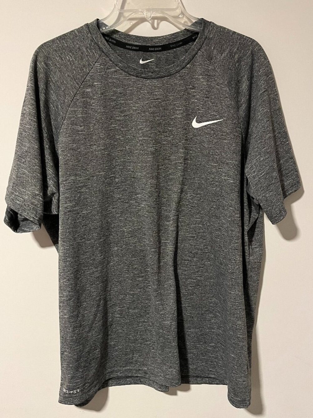 Nike Swim Dri FIT Gray Short Sleeve Rash Guard T-Shirt UPF 40+ Men's Sz X-Large